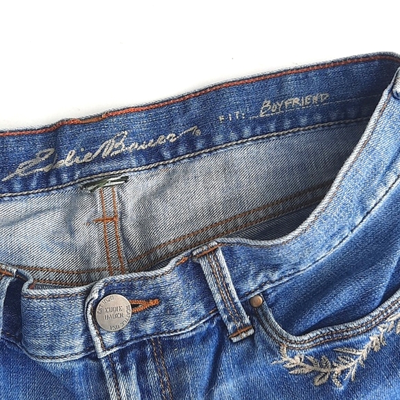EDDIE BAUER Boyfriend Fit, Embroidered, Blue Jean Shorts - Picture 3 of 3